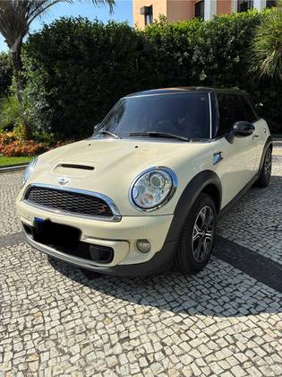 MINI COOPER 1.6 S 16V TURBO GASOLINA 2P AUTOMÁTICO MINI COOPER 1.6 S 16V TURBO GASOLINA 2P AUTOMÁTICO